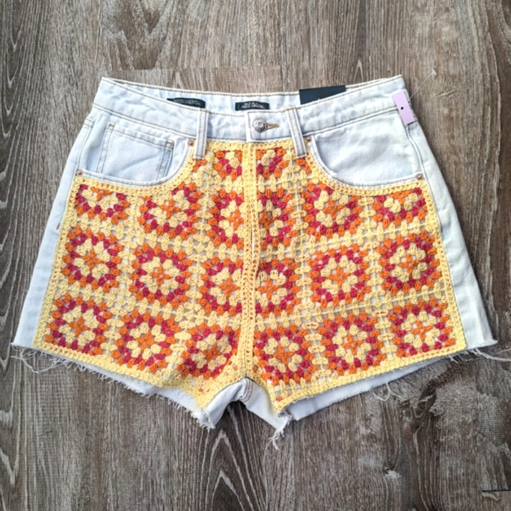 NWT Wild Fable Crochet Granny Square Denim High Rise Shorts Size 8, 29